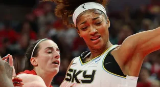 Replay shows Caitlin Clark fury at Angel Reese on foul ignited rivalry