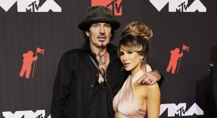 Ronnie Radke DENIES messaging Tommy Lee's wife Brittany Furlan