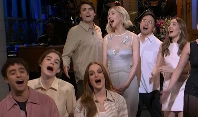 Saturday Night Live viewers convinced two cast members secretly dating