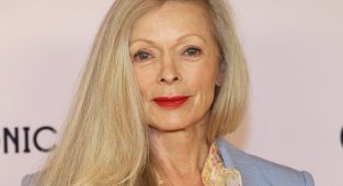 She was in Titanic, had a child with Clint Eastwood, who is she?