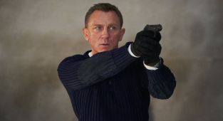 Shock new favourite to replace Daniel Craig as James Bond emerges