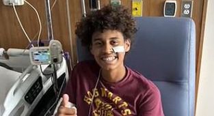 Stranger saves baseball player's life with trick from 'The Office'