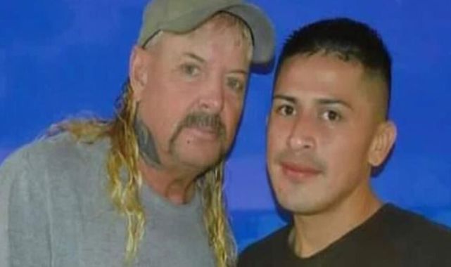 Tiger King star pleads for pardon after husband deported from US