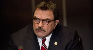 Tom Selleck might sue CBS over Blue Bloods cancellation