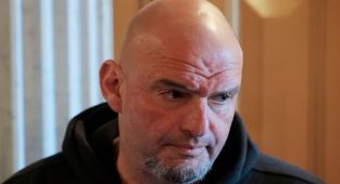 Top Democrats plotting intervention for Fetterman after health decline