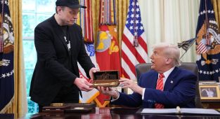 Trump and Elon's wild 53-minute Oval Office farewell and a golden gift