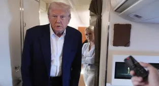 Trump blasts Mexico's president as 'afraid' of the drug cartels