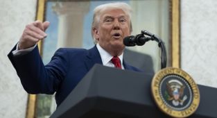 Trump to revoke visas for some Chinese students