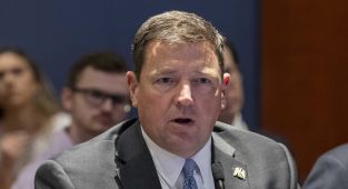 Trump's pardon chief reveals who could get clemency nextL Live Updates
