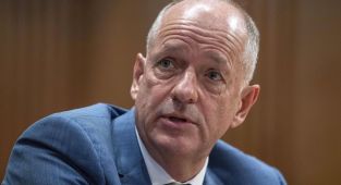 UnitedHealth CEO resigns six months after Luigi Mangione shooting