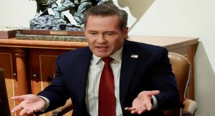 What led to Mike Waltz’s ouster as Trump’s national security adviser?