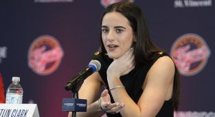 WNBA reporter banned over 'creepy' Caitlin Clark exchange returns