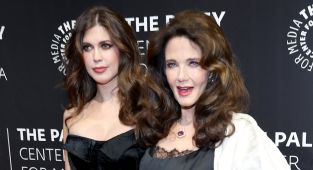Wonder Woman star Lynda Carter, 73, poses with mini-me daughter