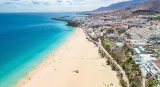 World's best destination dupes - including 'the Maldives of Europe'