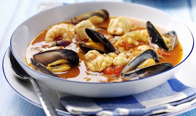 Americans are being warned not to eat invasive mussel species