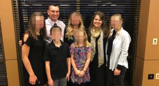 Appalling text 'assassin' sent to family after Minnesota murders