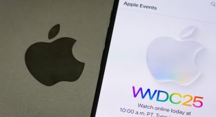 Apple WWDC 2025 LIVE: iOS 26 promises the 'biggest changes in years'