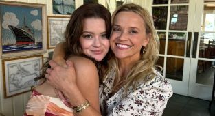 Ava Phillippe mortified after fans point out detail about her beau