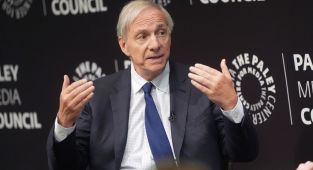 Billionaire sounds alarm on US economy's 'death spiral'