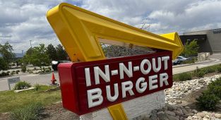 Black In-N-Out worker racially harassed over sideburns, lawsuit says