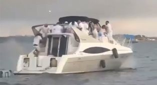 Boat explosion leaves 22 victims injured or swimming for their lives