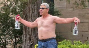Boulder terror suspect's wife and FIVE kids are arrested