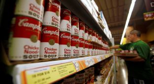 Campbell's posts bumper sales... it's bad news for chain restaurants