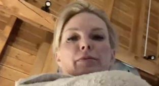 Disturbing update on Scott Wolf's estranged wife Kelley's 'arrest'