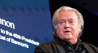 Elon Musk calls Steve Bannon a 'criminal' in new X rant
