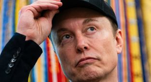 Elon Musk pushes wild Trump 'body double' conspiracy theory