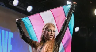 Elon Musk's trans daughter Vivian Wilson makes her drag show debut