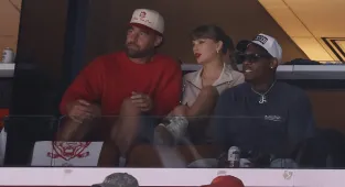 Fans mad as Taylor Swift, Travis Kelce dominate 'bulls***' NHL Final