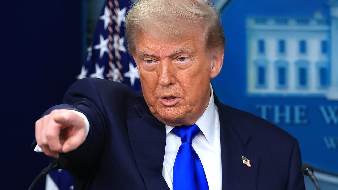 Fatwa declared on Trump by top Iranian cleric