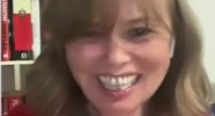 Fox News guest is yanked off air as she slurs her words