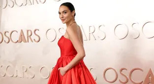 Gal Gadot 'reluctant to ever film in London again' after protests