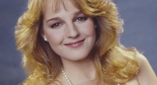 Helen Hunt, 61, reveals she does not diet and refuses surgery
