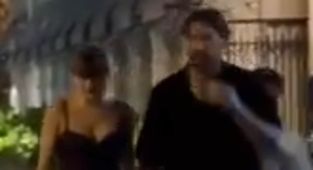 I sat next to Taylor and Travis on date night... here's what I saw