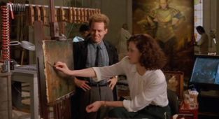 Iconic prop from beloved 80s movie shows up in thrift store