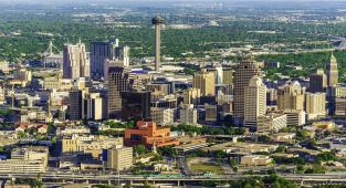 International buyers scoop up property in state despite looming crash