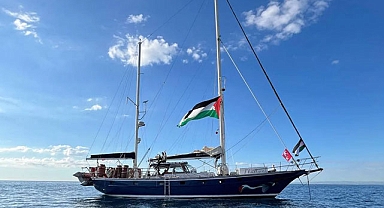 İsrail Ordusu “Madleen” gemisine müdahale etti: 2'si Türk 12 aktivist gözaltında