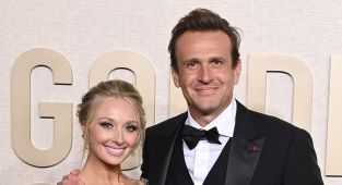 Jason Segel and Kayla Radomski are engaged after two years of dating