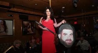 Jenelle Evans takes swipe at ex-husband David Eason at divorce party