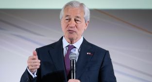 JPMorgan CEO Jamie Dimon gives chilling warning
