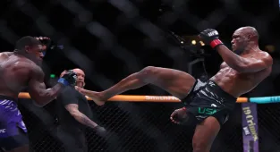 Kamaru Usman beats Joaquin Buckley at UFC Fight Night, calls for title shot