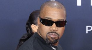 Kanye West shocks with new name reveal amid antisemitism scandal