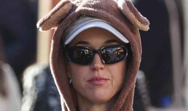Katy Perry emerges amid 'tension' in Orlando Bloom relationship