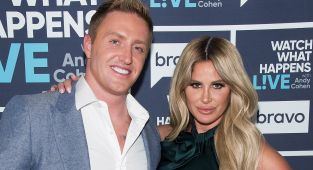 Kim Zolciak's daughter Ariana accuses her of 'taking' her money
