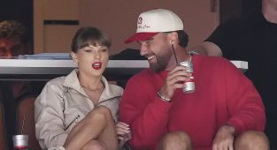 Loved-up Travis Kelce reveals he and Taylor Swift have a 'movie list'