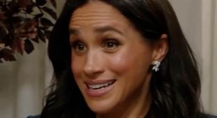 Meghan Markle appears to make another subtle 'dig' at the royal family