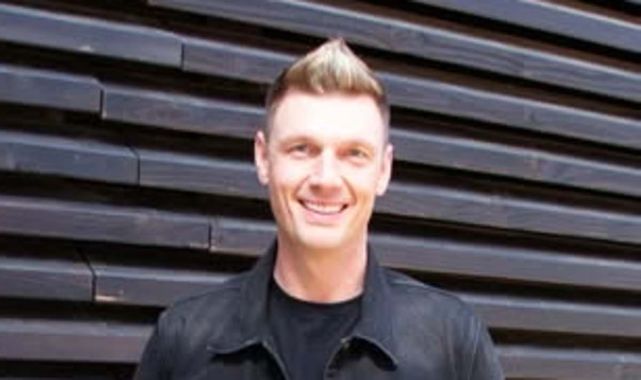 Nick Carter sparks concern over his VERY thin figure in new selfie